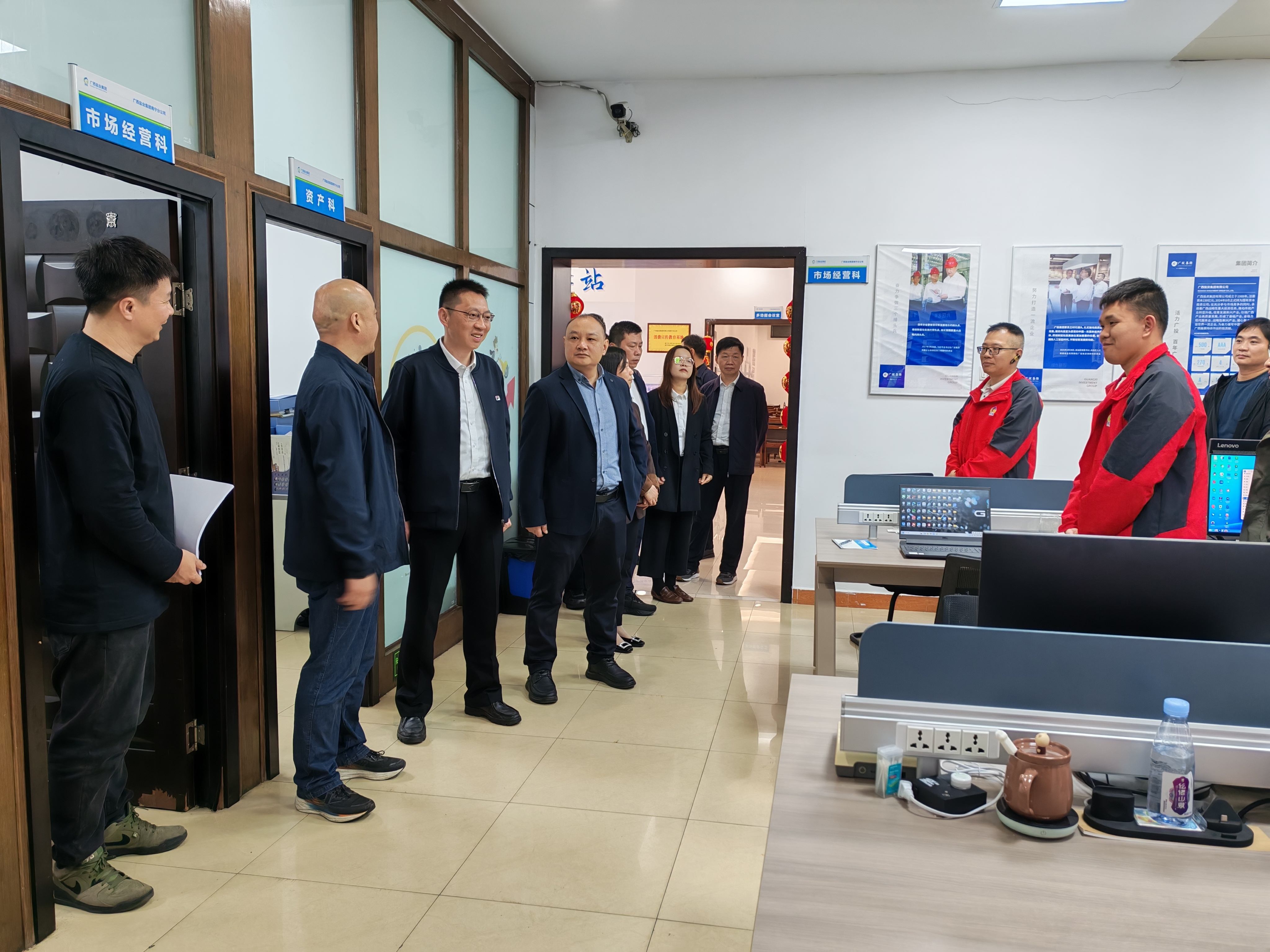 策马扬鞭启新程 奋楫笃行谱新篇——广西Ag亚洲集团集团开展2026年新春慰问活动 - 公司新闻 - Ag亚洲集团